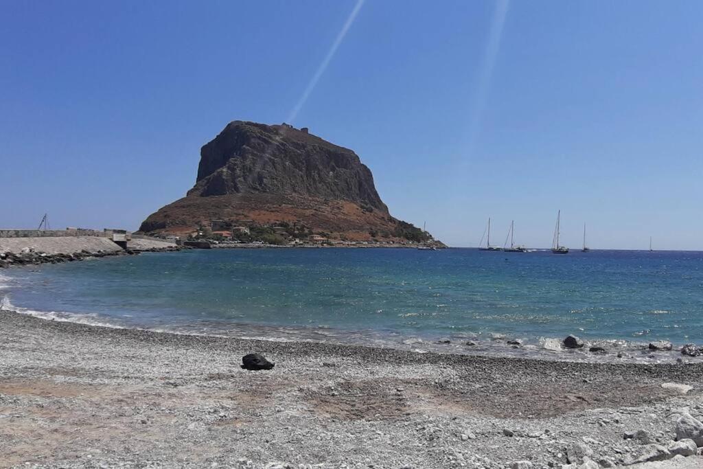 Sophie'S Traditional Hospitality Appartment Monemvasia Luaran gambar